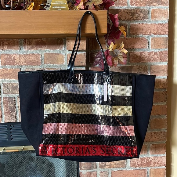 NWT Victoria's Secret Sequin Striped Bag w/ Bonus Cosmetic Bag - Picture 2 of 6